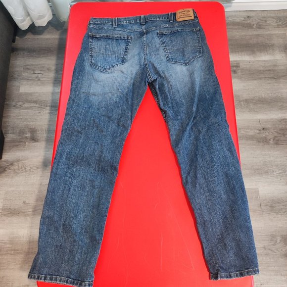 Signature by Levi Strauss relaxed straight jeans size 38x32 - Picture 2 of 6
